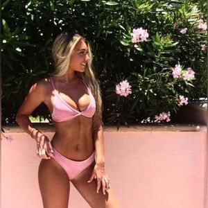 💕 IN SEARCH OF 💕 Hoaka Dola Pink Velvet Bikini Set - BOTH PIECES SIZE SMALL